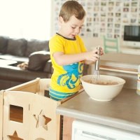 kitchen helper
