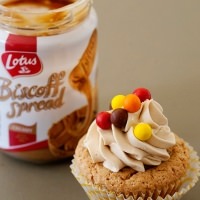 Permalink to: Biscoff Cupcakes with Biscoff Buttercream biscoff cupcakes with biscoff buttercream recipe