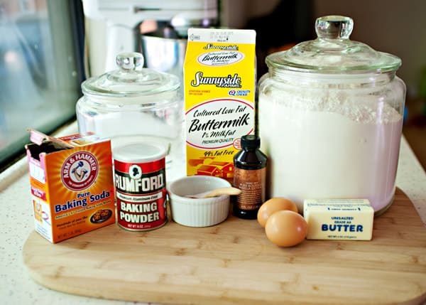 ingredients for buttermilk pancakes