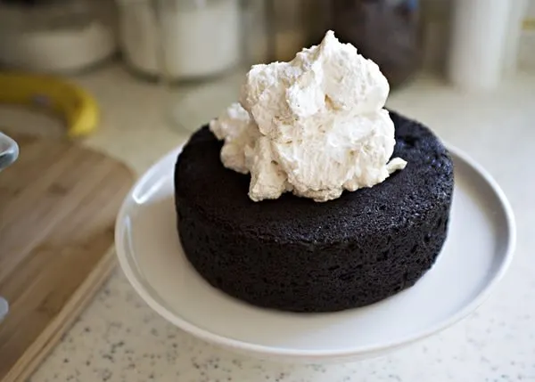 mexican chocolate cake with mascarpone frosting recipe