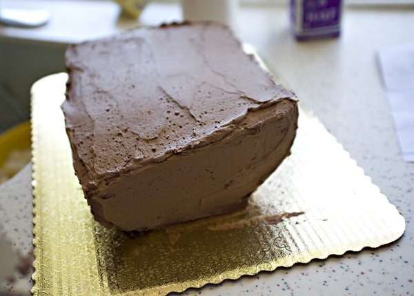https://bakedbree.com/chocolate-cake-with-chocolate-buttercream-frosting