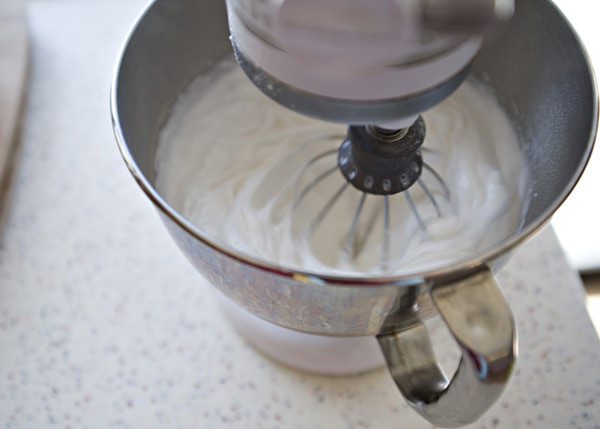 whipping Italian meringue boiled icing in stand mixer