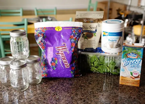 ingredients for almond milk smoothies