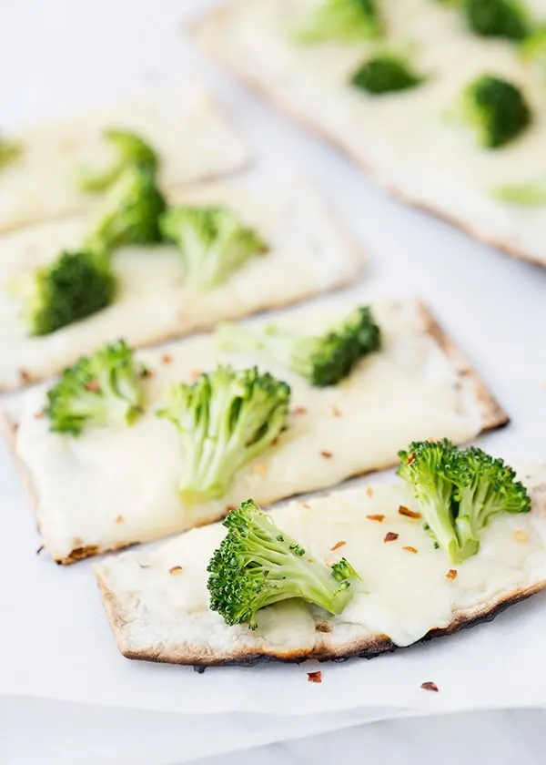 white broccoli pizza recipe
