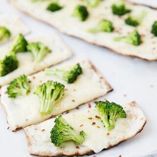white broccoli pizza recipe