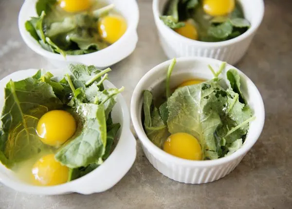 baked egg and kale cup recipe