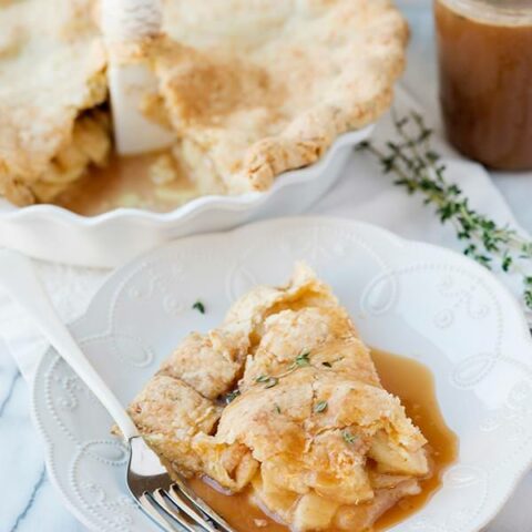 Apple Pie with Cheddar Thyme Crust