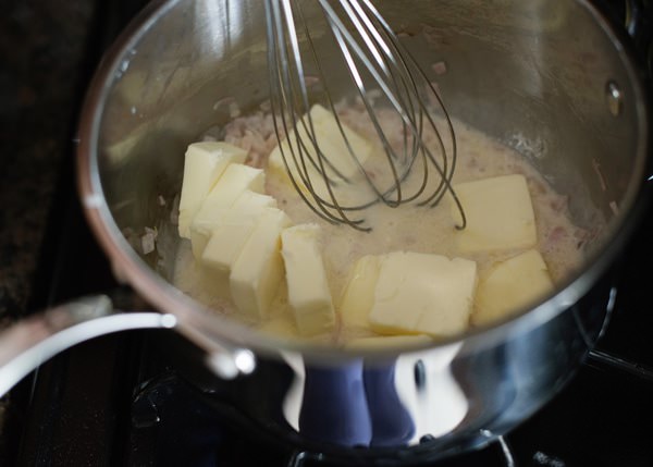 How to make beurre blanc