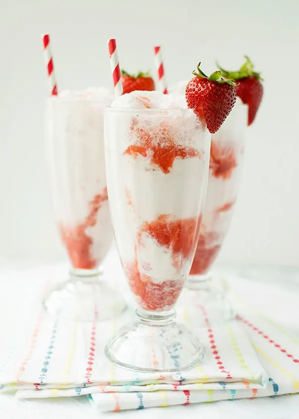 strawberry ice cream soda recipe