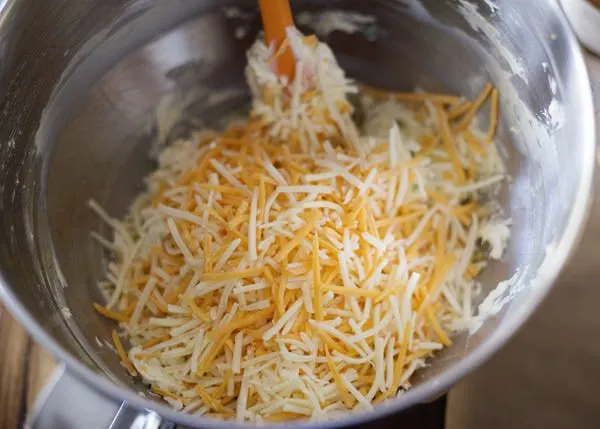 chutney cheddar cheese ball recipe