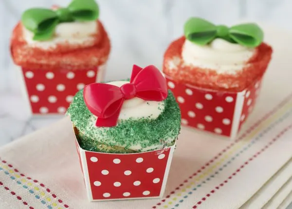 gift cupcake decorations
