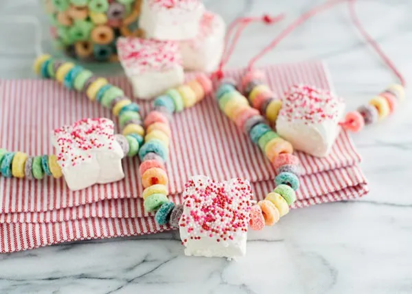 marshmallow candy necklace