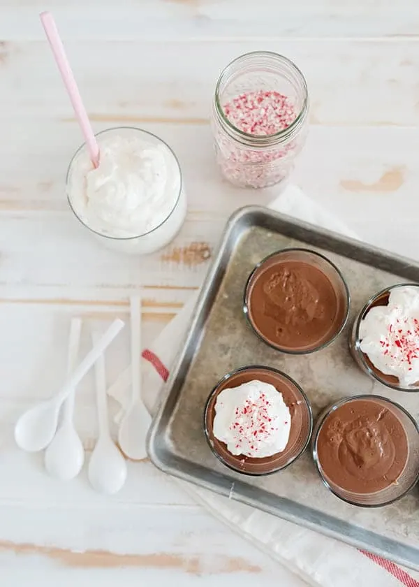 Peppermint Marshmallow Whipped Cream