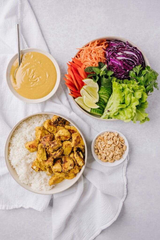 Chicken Satay Bowls with Peanut Dressing with veggies