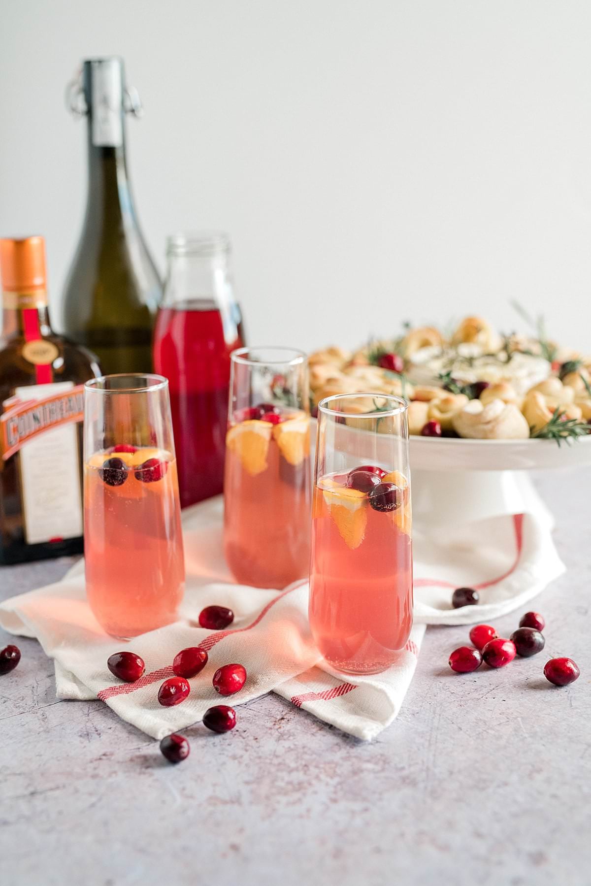 prosecco with orange and cranberry 