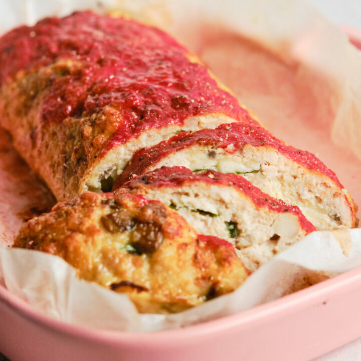 Delicious and Moist Meatloaf Recipe