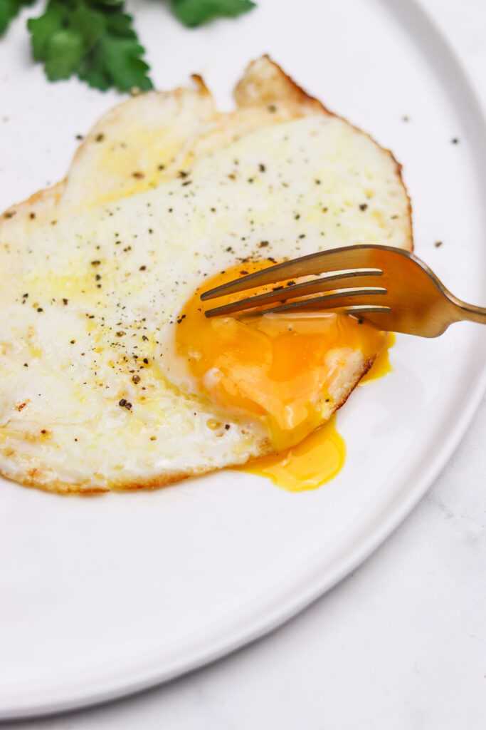 Sunny Side Up Eggs featured