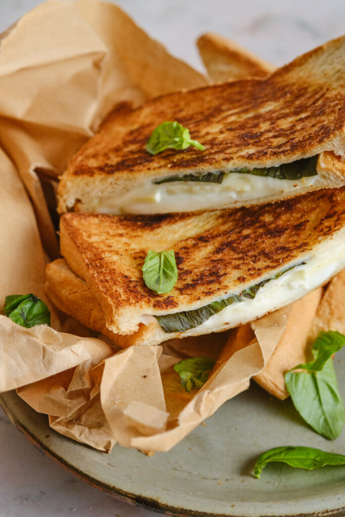 How to Make a Perfect Grilled Cheese Sandwich
