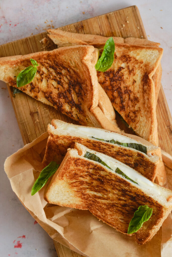 How to Make a Perfect Grilled Cheese Sandwich