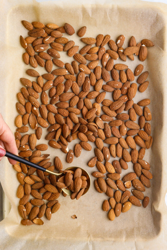 How to Make Almonds step 1