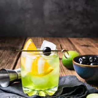 How to Make a Perfect Midori Sour featured image below