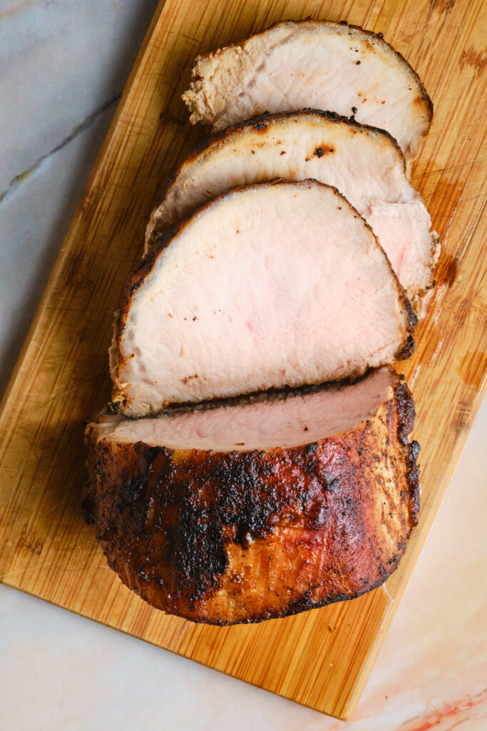 Easy Grilled Pork Loin Recipe featured   image above