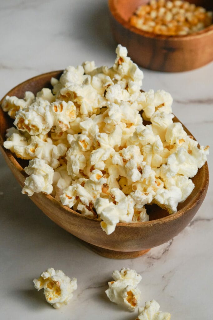 How to Make Kettle Corn at Home featured image above