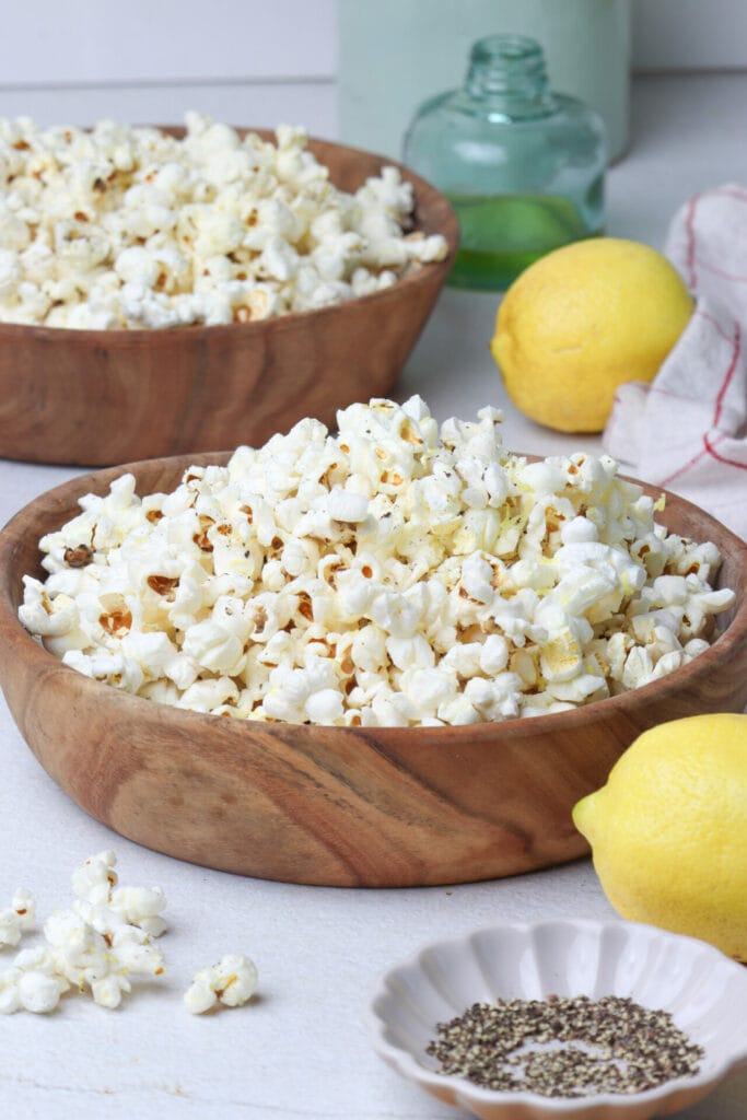Lemon Popcorn Recipe (with Pepper!) featured image above