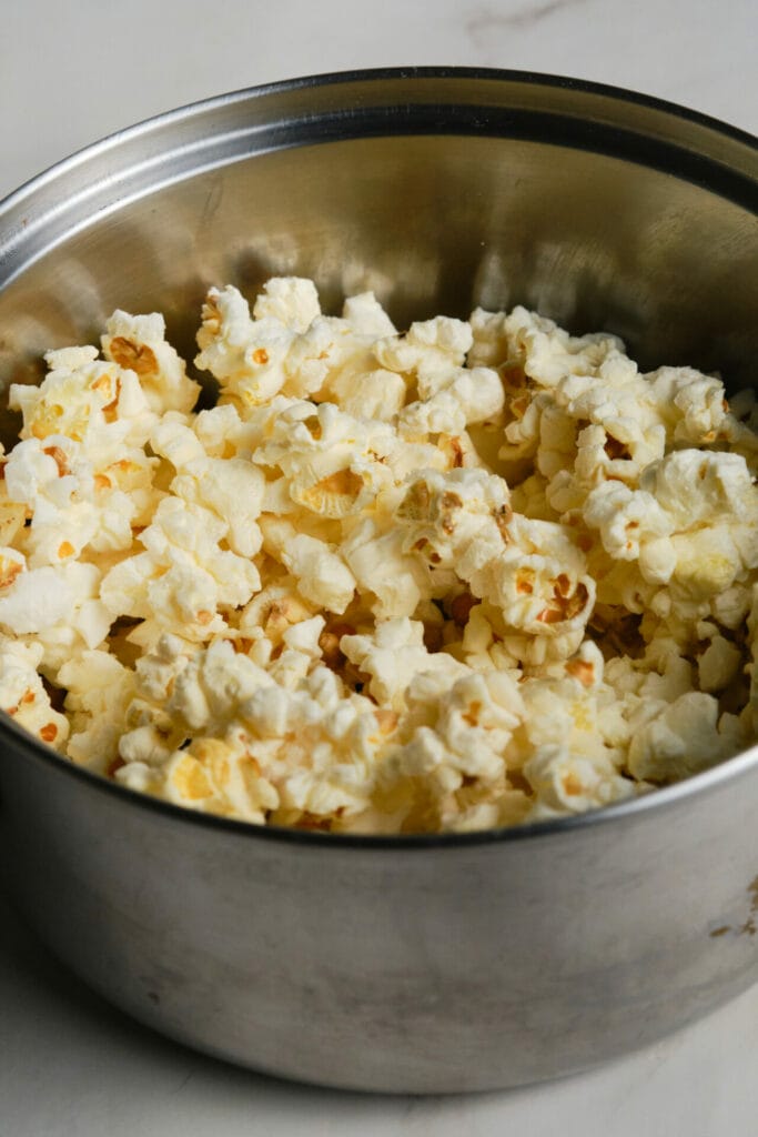 How to Make Kettle Corn at Home step 3