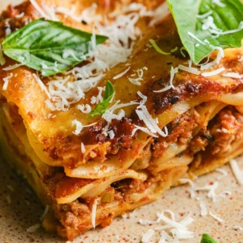 cropped-Feature9_Homemade-Lasagna.jpg