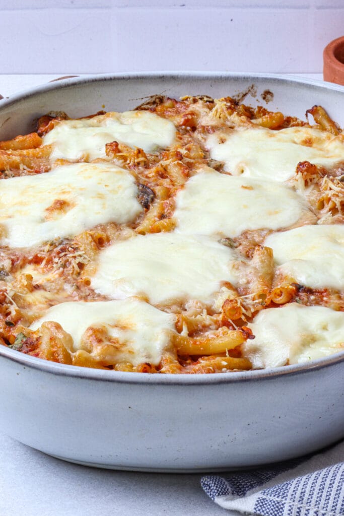 Cheesy Baked Ziti featured image above