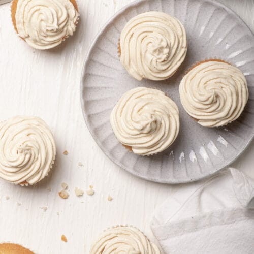 Easy Keto Cream Cheese Frosting featured image