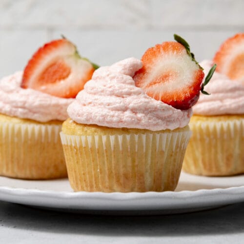 Strawberry Buttercream Frosting featured image