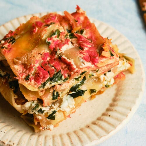 Easy Vegan Lasagna Recipe featured image focused shot