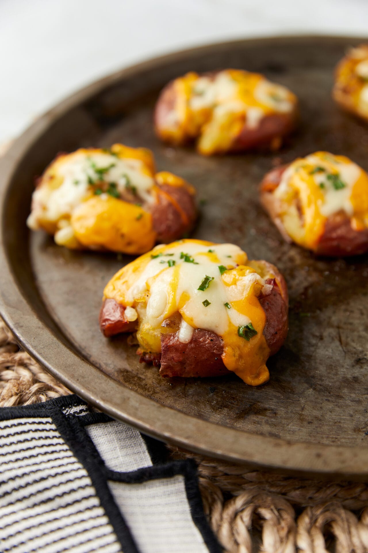 Smashed Potatoes with Cheese featured image