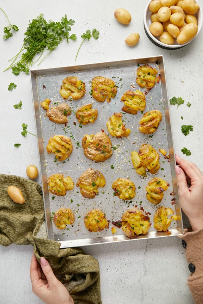 Crispy Smashed Potatoes Recipe featured image
