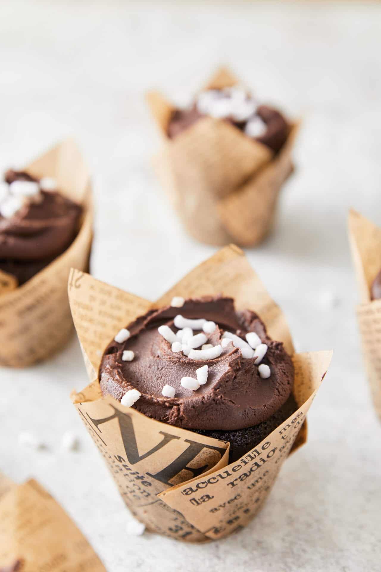 CREAMY CUPCAKE