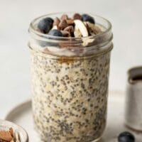 Quick & Yummy Coconut Overnight Oats